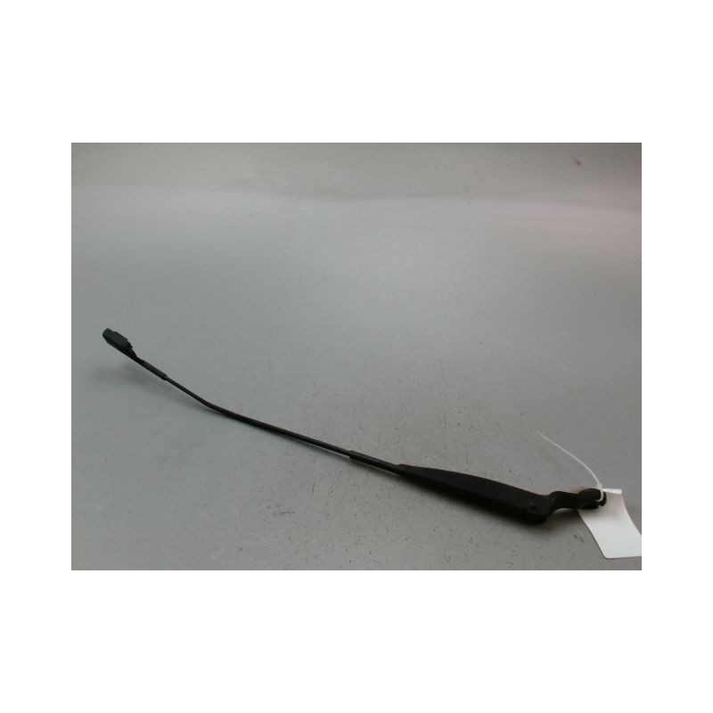 BRAS ESSUIE-GLACE AVANT DROIT FIAT 500 II Phase 1 2007-...