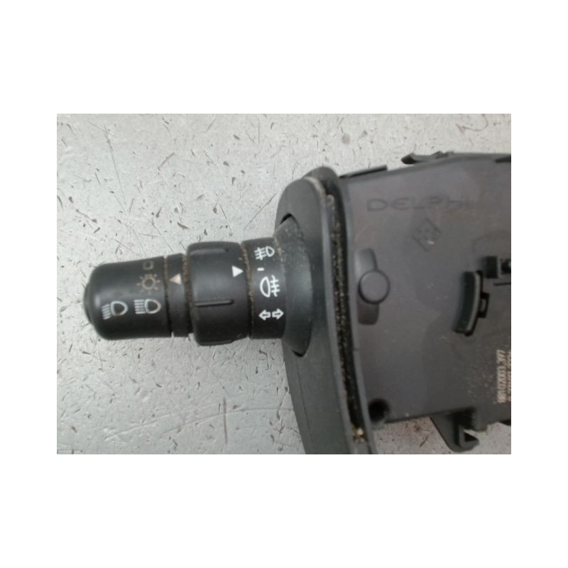 COMMANDE ECLAIRAGE RENAULT MODUS Phase 1 2004-2007