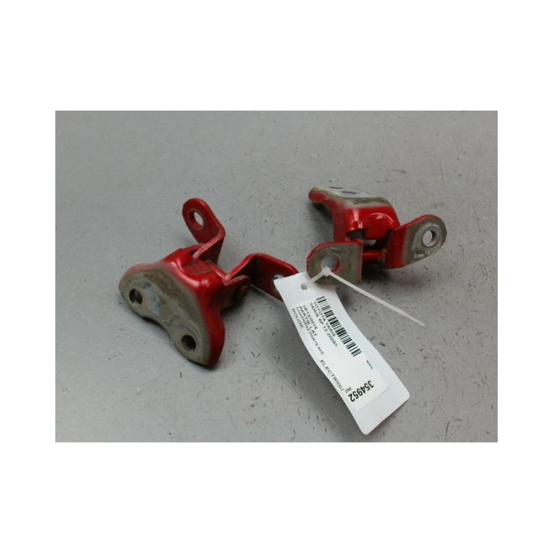 CHARNIÈRE PORTE AVD TOYOTA YARIS 2005-