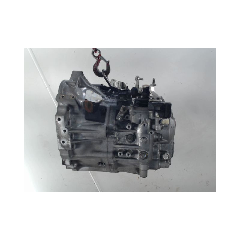 BOITE A VITESSE MECANIQUE TOYOTA AURIS 2.0 D-4D 
