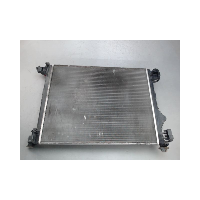 RADIATEUR RENAULT MEGANE