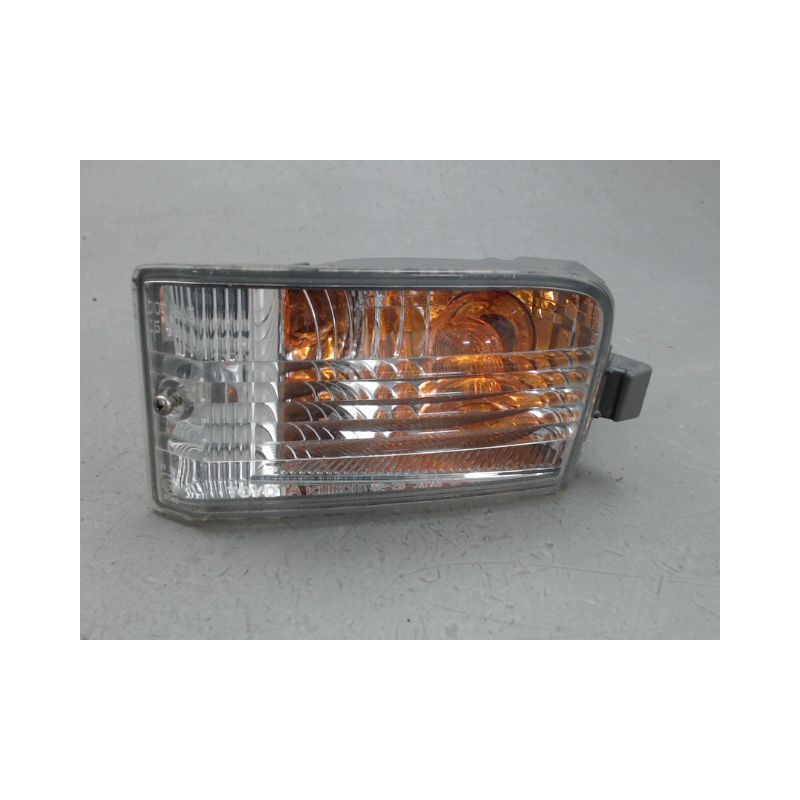 CLIGNOTANT GAUCHE TOYOTA RAV4