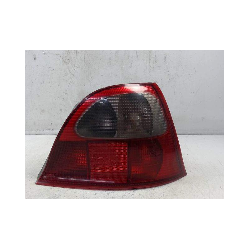 FEU ARRIERE DROIT ROVER 200 96-00