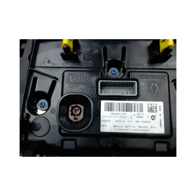 ECRAN GPS RENAULT CLIO