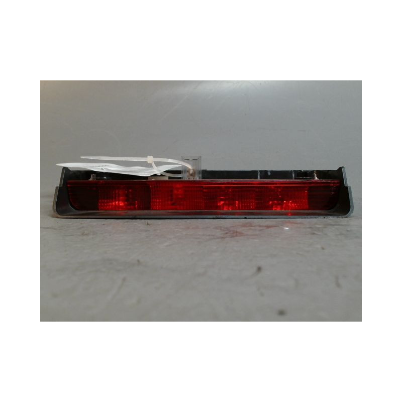 FEUX STOP SUPPLEMENTAIRE CITROEN C2 2003-