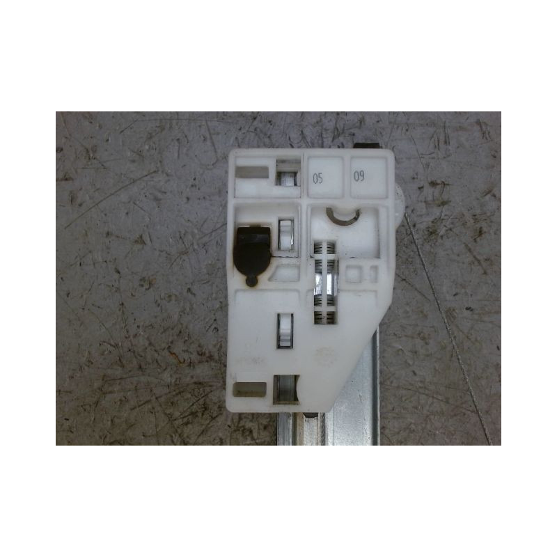 MECANISME+MOTEUR LEVE-GLACE ARRIERE DROIT CITROEN C3 2005-