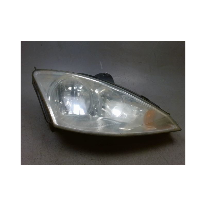 PHARE DROIT FORD FOCUS 98-04