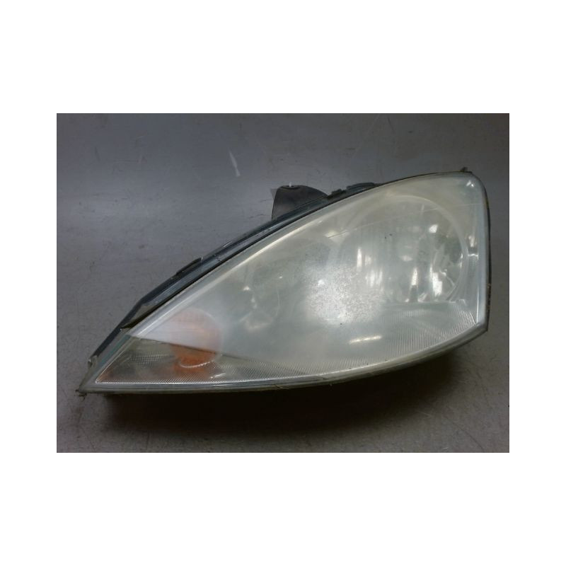 PHARE GAUCHE FORD FOCUS 98-04