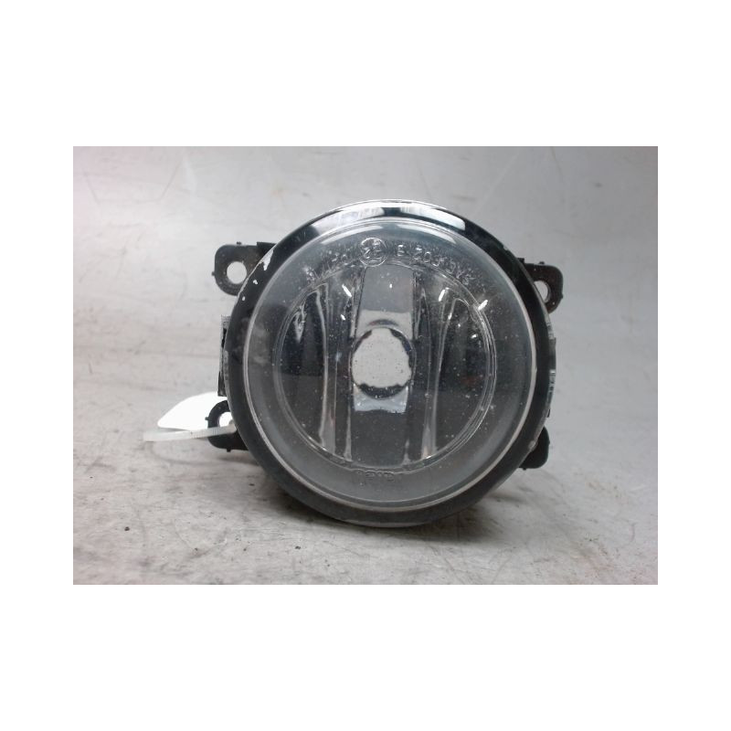 PHARE ANTIBROUILLARD AVANT GAUCHE SUZUKI SWIFT