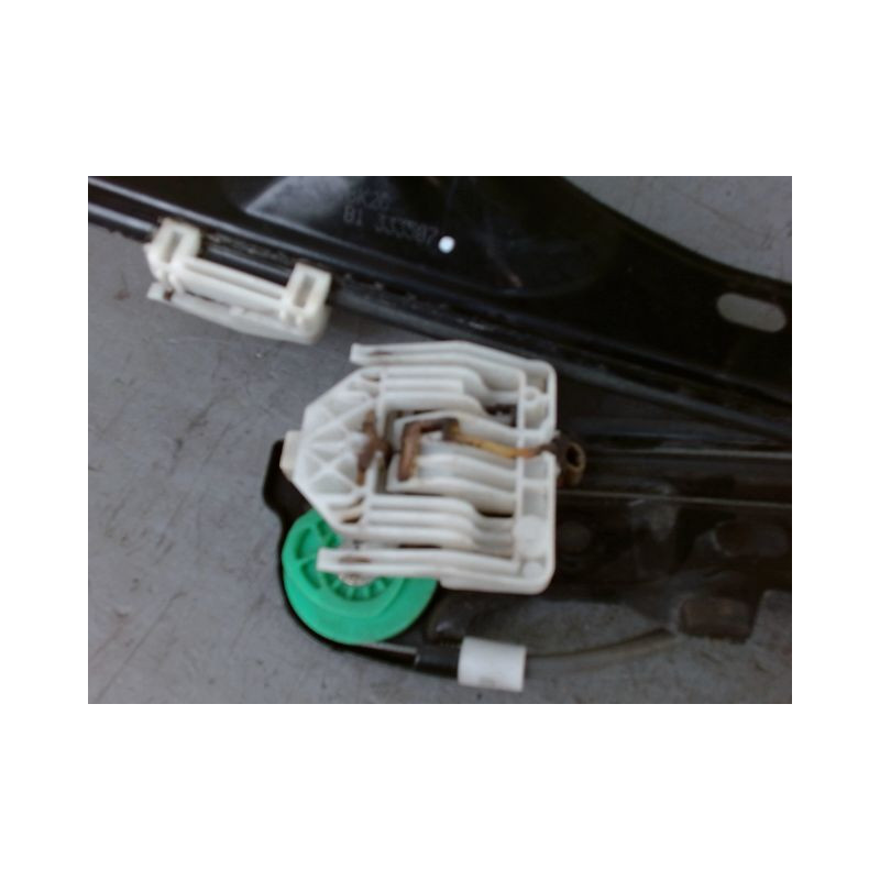 MECANISME+MOTEUR LEVE-GLACE AVANT GAUCHE BMW SERIE 1