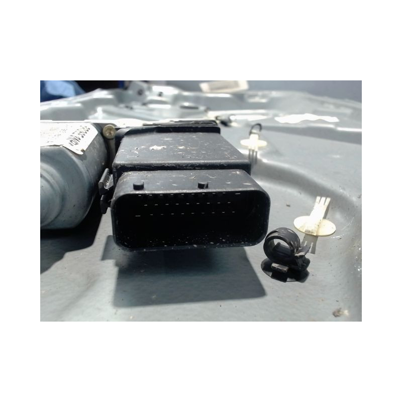 MECANISME+MOTEUR LEVE-GLACE AVANT DROIT VOLKSWAGEN NEWBEETLE