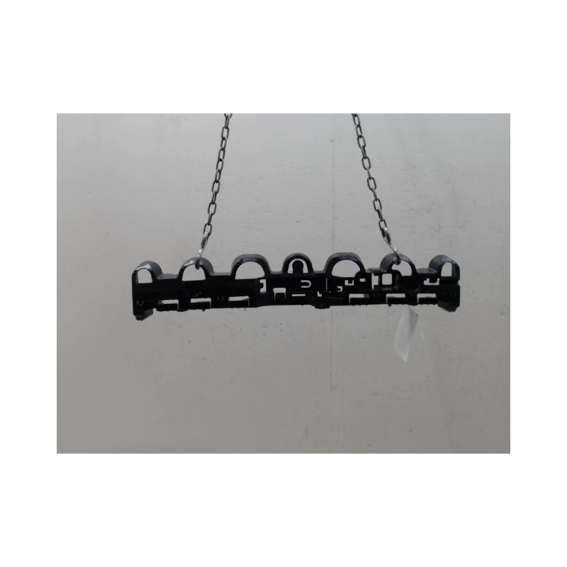 SUPPORT CENTRAL PARE-CHOC ARRIERE  RENAULT CLIO IV Phase 1 2012-...