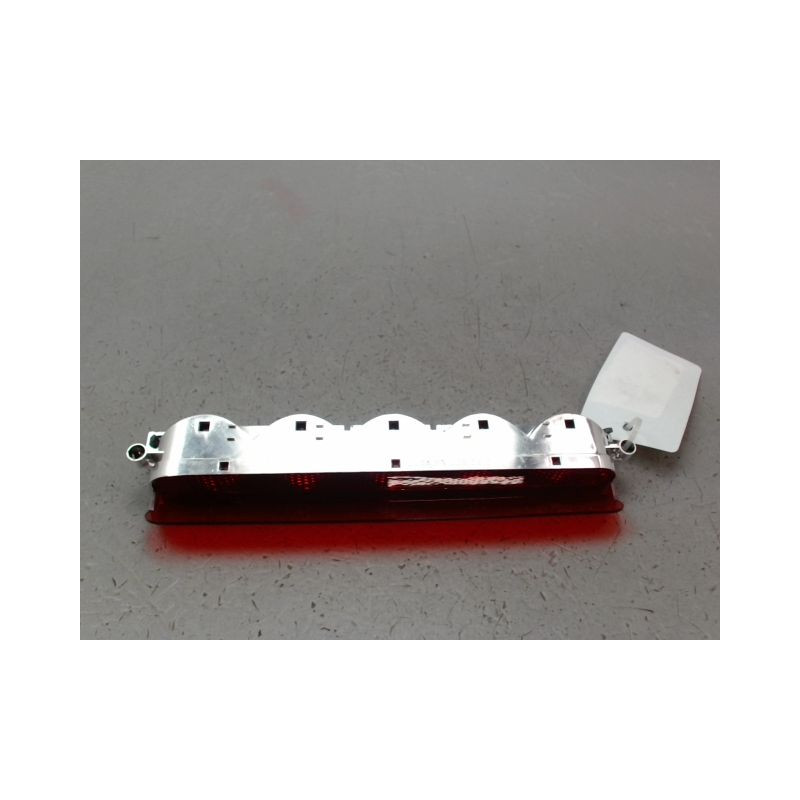FEUX STOP SUPPLEMENTAIRE FIAT 500 C 09-