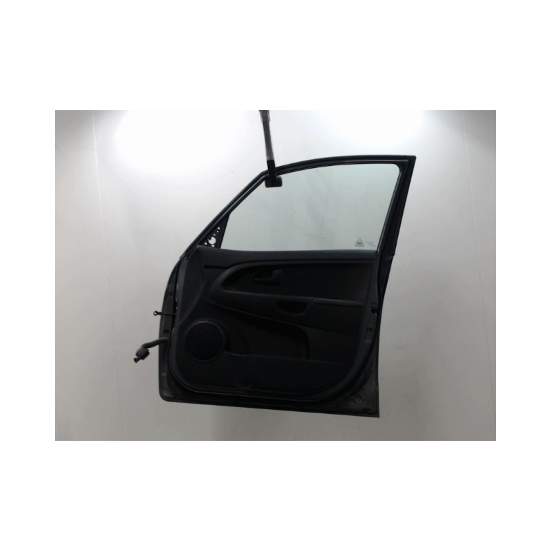 PORTE AVANT DROIT KIA VENGA 09-