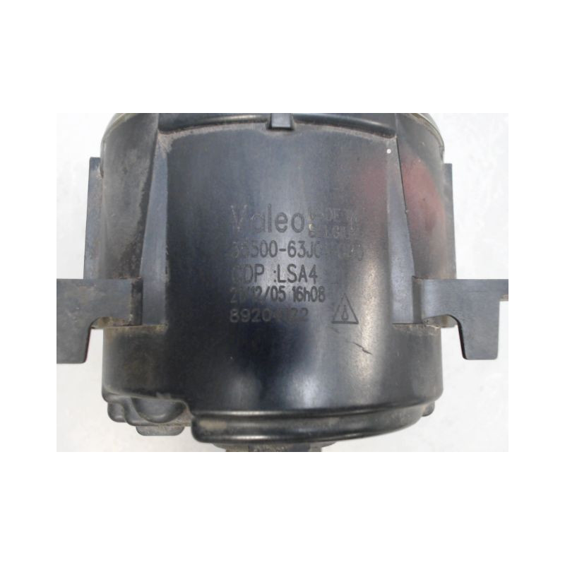 PHARE ANTIBROUILLARD AVANT DROIT SUZUKI SWIFT