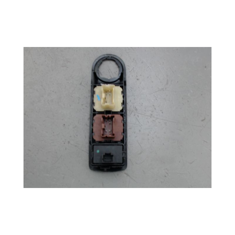 COMMANDE LEVE-GLACE PORTE AVG RENAULT CLIO