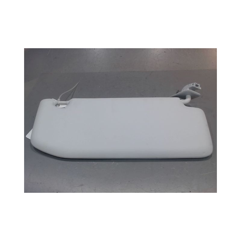 PARE-SOLEIL G PEUGEOT 2008