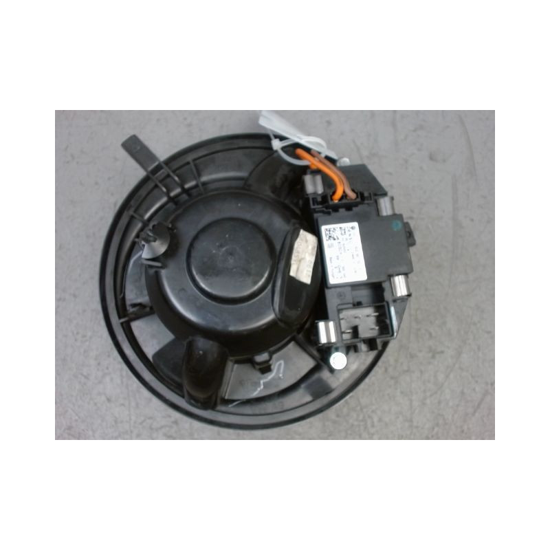 MOTEUR VENTILATEUR CHAUFFAGE VOLKSWAGEN GOLF V SW 2007-