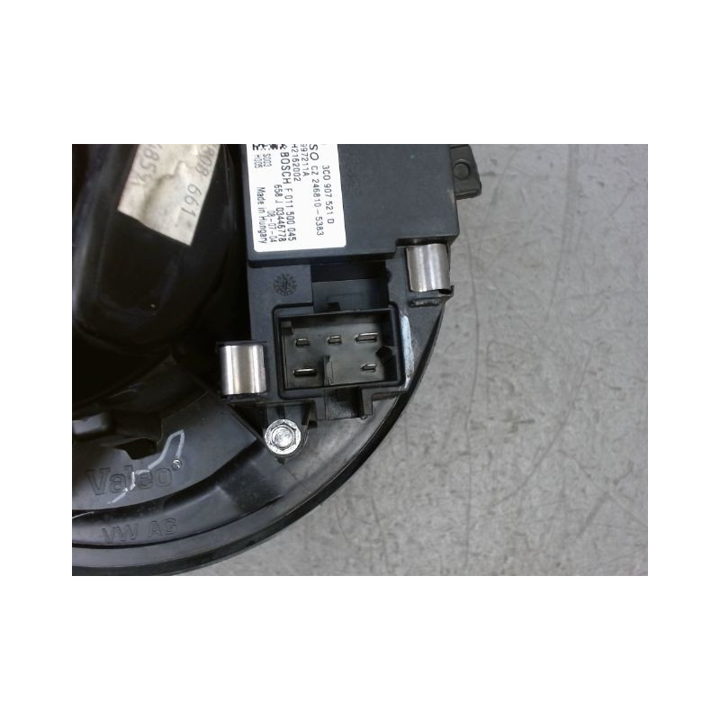 MOTEUR VENTILATEUR CHAUFFAGE VOLKSWAGEN GOLF V SW 2007-