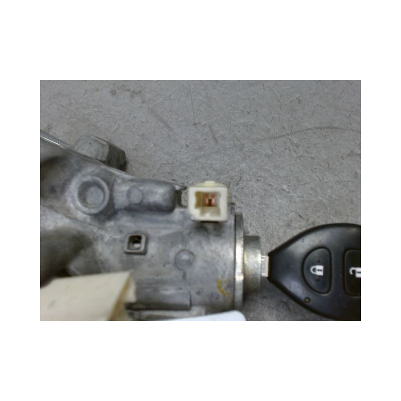 ANTIVOL DE DIRECTION TOYOTA AURIS 2007-