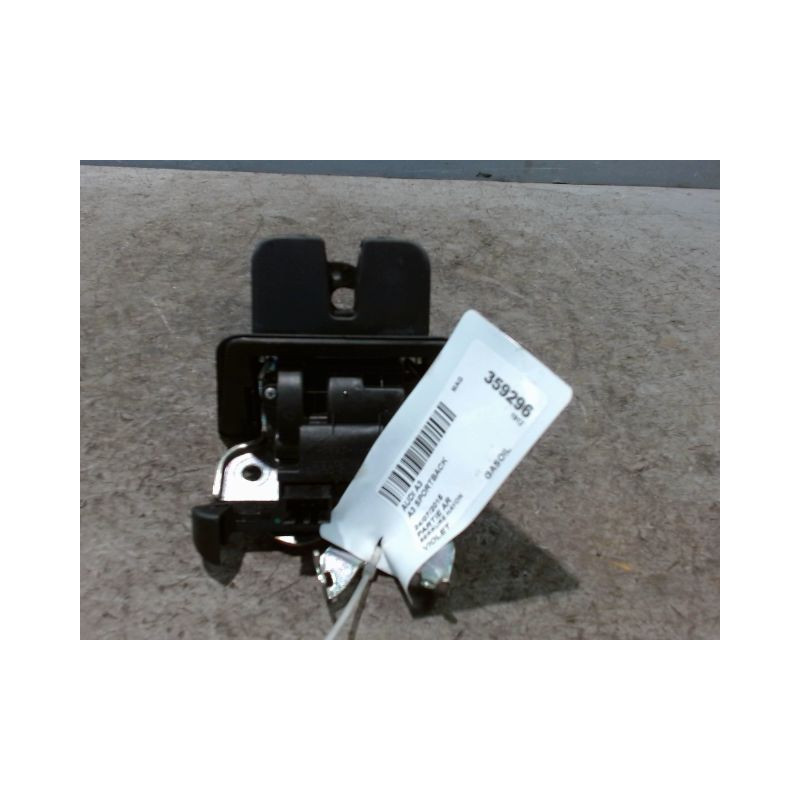 SERRURE HAYON  AUDI A3 SPORTBACK