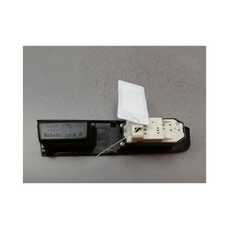 COMMANDE LEVE-GLACE PORTE AVG TOYOTA YARIS 2005-