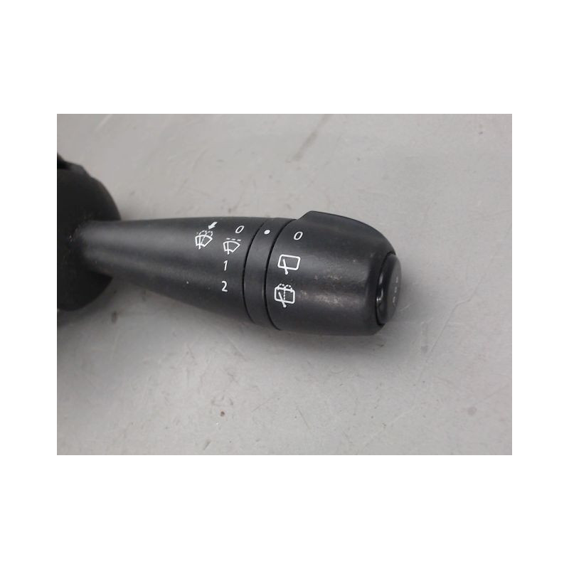 COMMANDE ESSUIE GLACE DACIA DUSTER