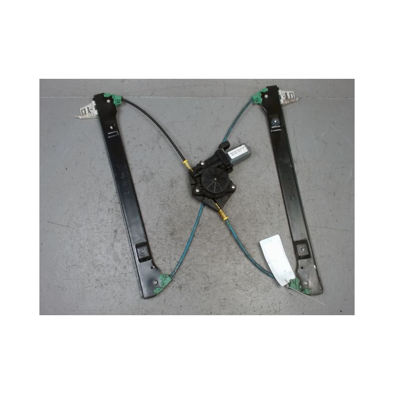 MECANISME+MOTEUR LEVE-GLACE AVANT GAUCHE FIAT STILO 5P