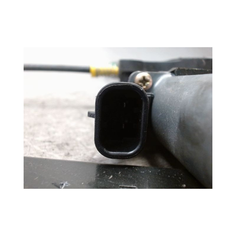 MECANISME+MOTEUR LEVE-GLACE AVANT GAUCHE FIAT STILO 5P