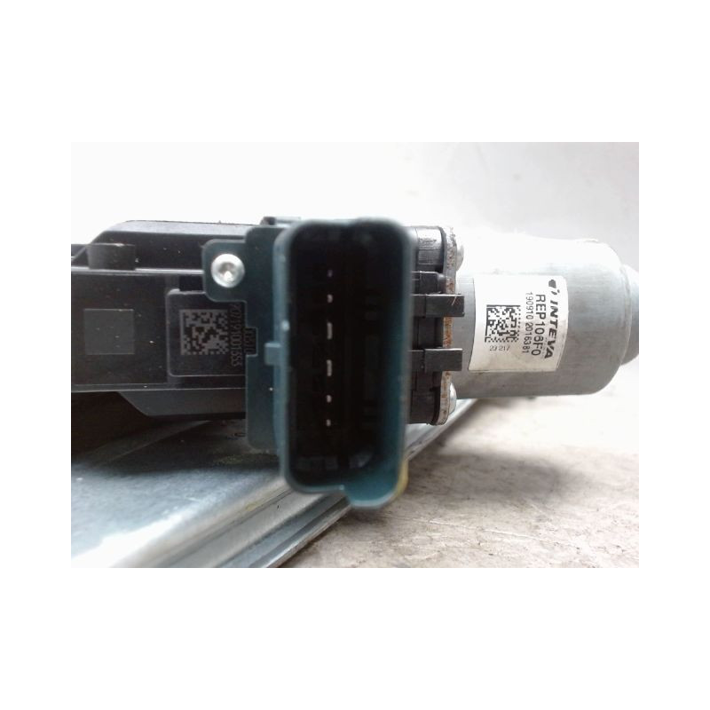 MECANISME+MOTEUR LEVE-GLACE ARRIERE DROIT RENAULT MEGANE