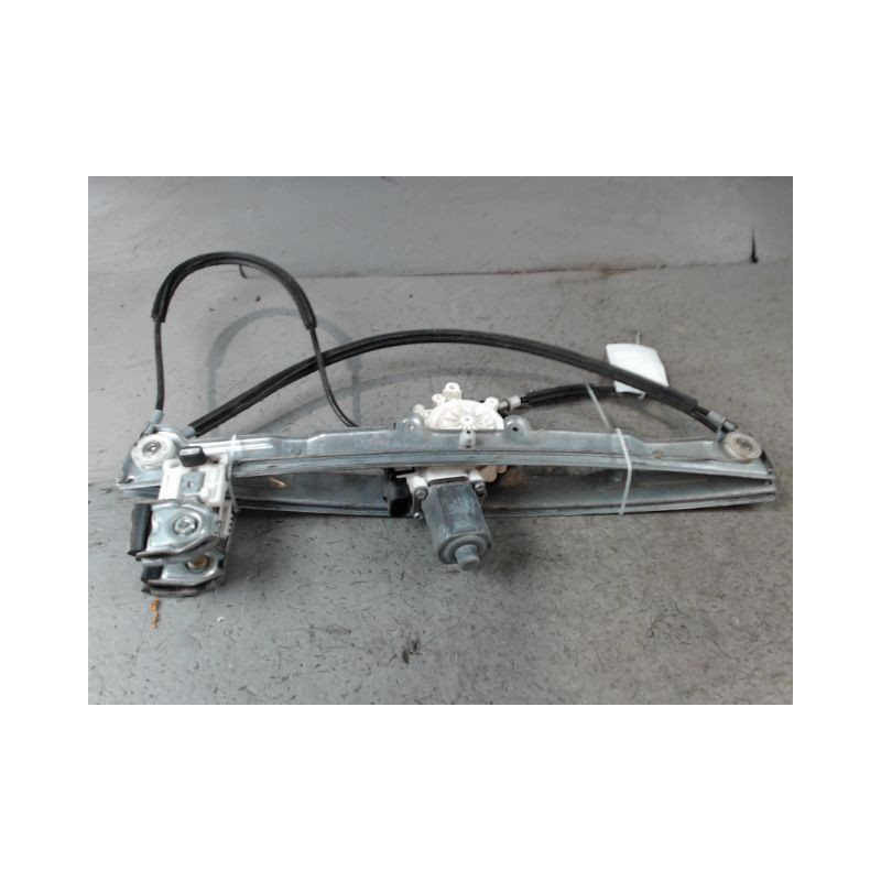 MECANISME+MOTEUR LEVE-GLACE AVANT DROIT MITSUBISHI COLT CZ 2005-