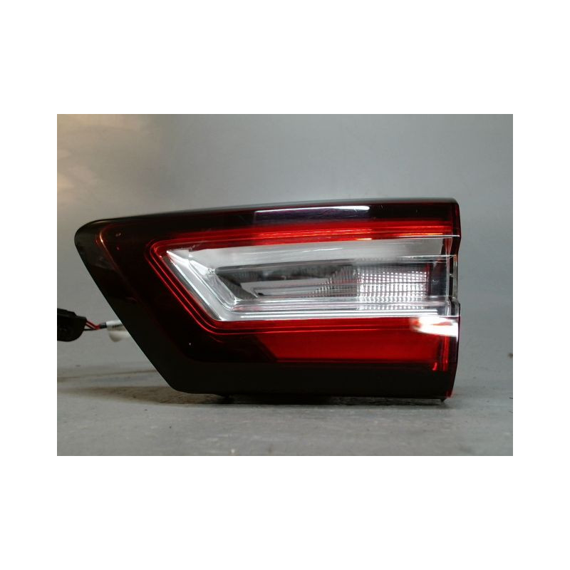 FEU ARRIERE INTERIEUR DROIT RENAULT CLIO