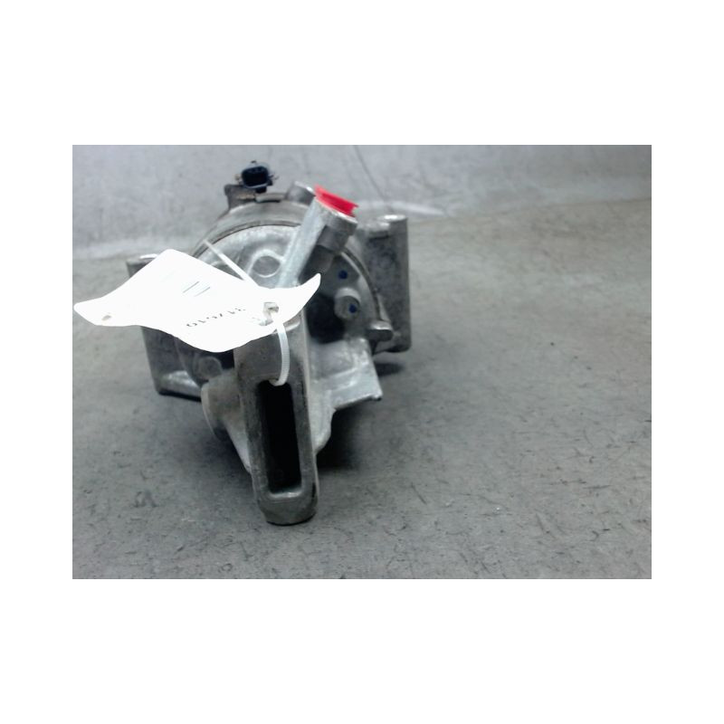COMPRESSEUR AIR CONDITIONNE DACIA LOGAN