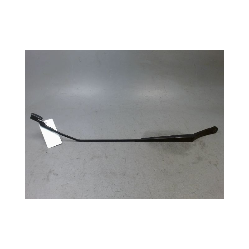 BRAS ESSUIE-GLACE AVANT DROIT FORD FIESTA