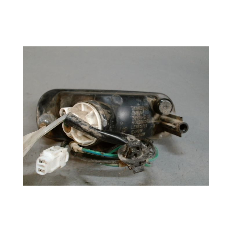 FEU BROUILLARD CENTRAL ARRIERE SUZUKI SWIFT