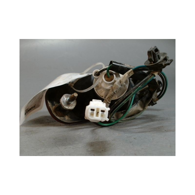FEU BROUILLARD CENTRAL ARRIERE SUZUKI SWIFT
