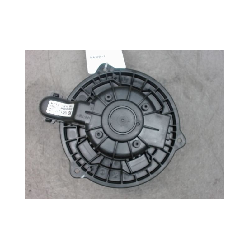 MOTEUR VENTILATEUR CHAUFFAGE HYUNDAI TUCSON