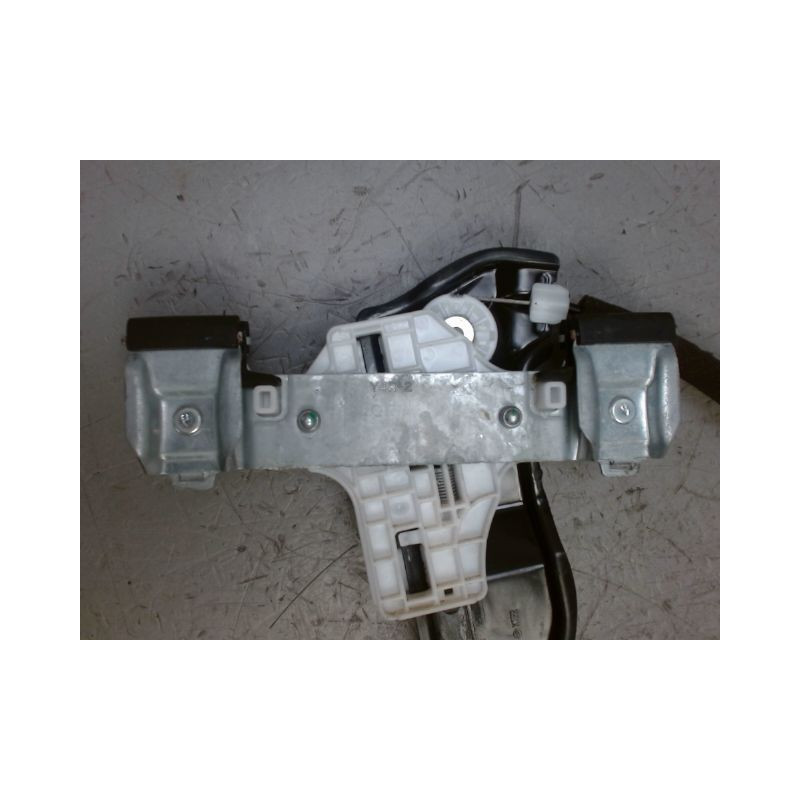 MECANISME+MOTEUR LEVE-GLACE AVANT DROIT SSANGYONG TIVOLI