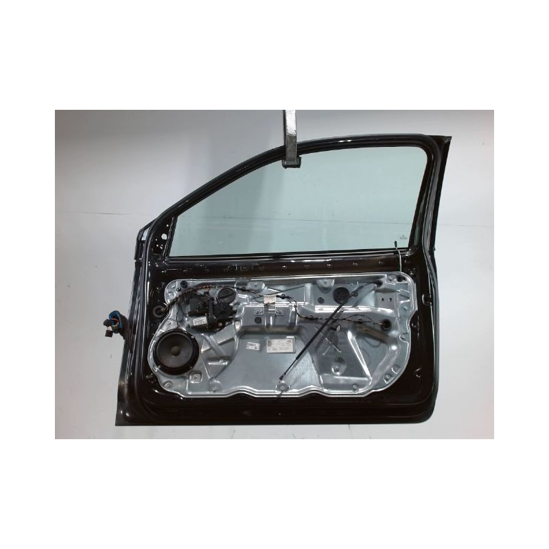 PORTE AVANT DROIT VOLKSWAGEN POLO 02-05