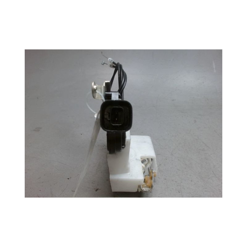 SYSTEME CONDAMNATION ARRIERE GAUCHE SUZUKI ALTO 5 PTES