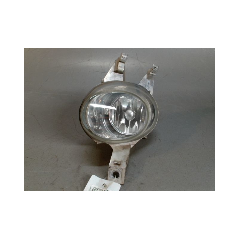 PHARE ANTIBROUILLARD AVANT GAUCHE PEUGEOT 206 SW 02-06