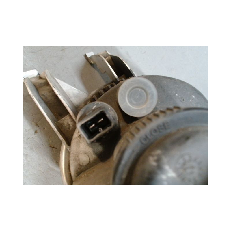 PHARE ANTIBROUILLARD AVANT GAUCHE PEUGEOT 206 SW 02-06