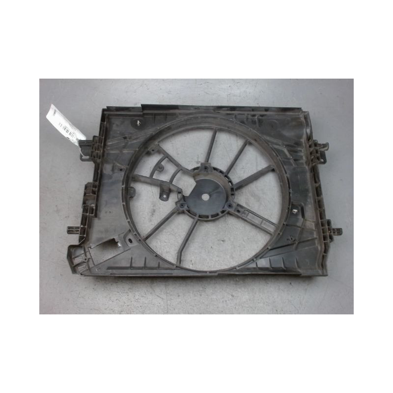 SUPPORT DE VENTILATEUR DACIA SANDERO
