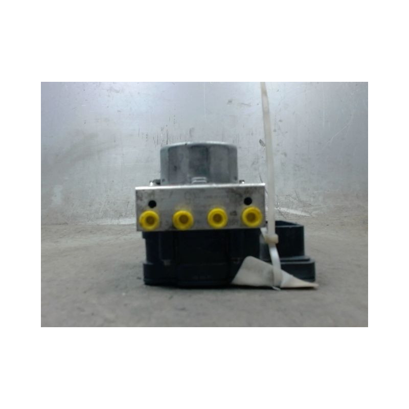 UNITE HYDRAULIQUE ABS TOYOTA AYGO