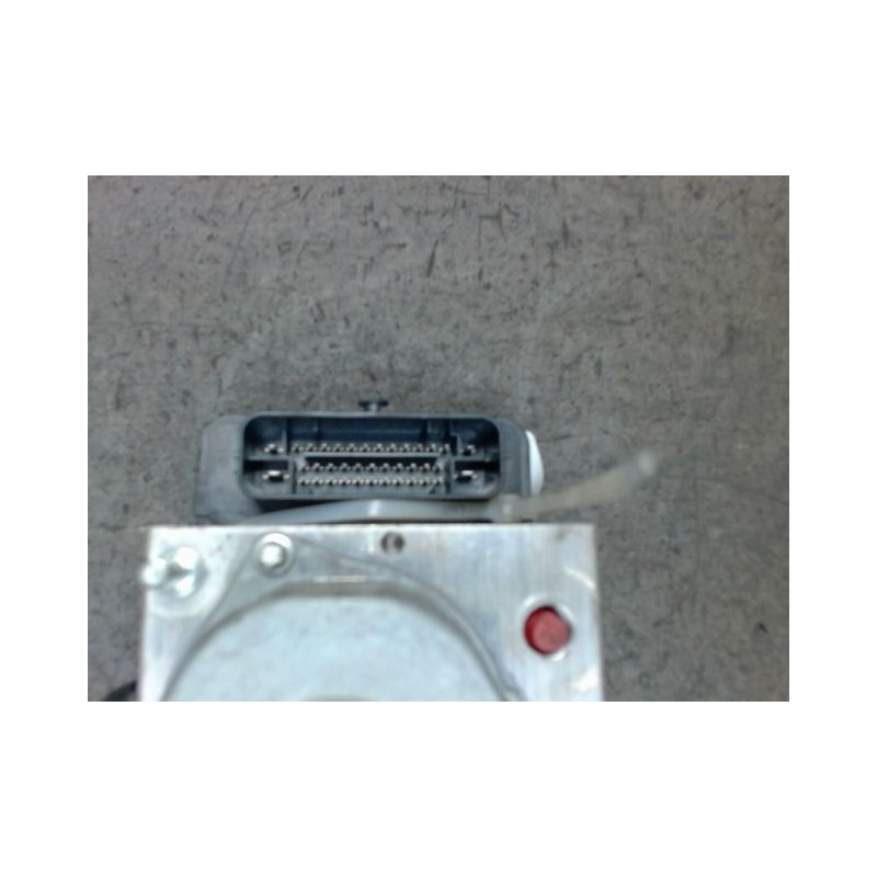 UNITE HYDRAULIQUE ABS TOYOTA AYGO