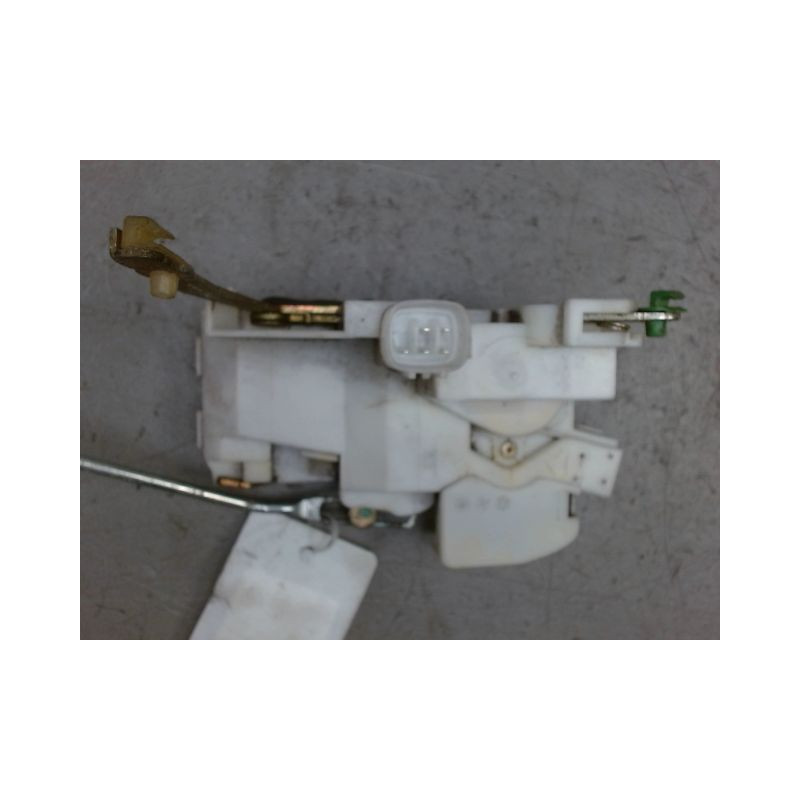 SYSTEME CONDAMNATION AVANT DROIT TOYOTA AVENSIS -2000