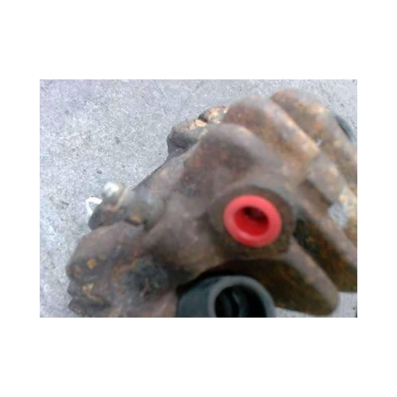ETRIER DE FREIN AVANT GAUCHE PEUGEOT 106 96-2003