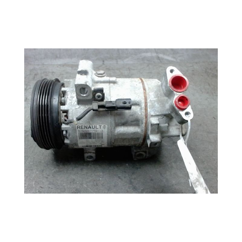 COMPRESSEUR AIR CONDITIONNE DACIA SANDERO