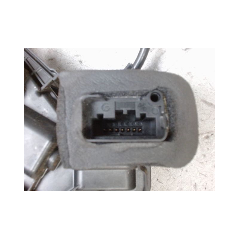 SYSTEME CONDAMNATION AVANT DROIT VOLKSWAGEN GOLF VI 2008-