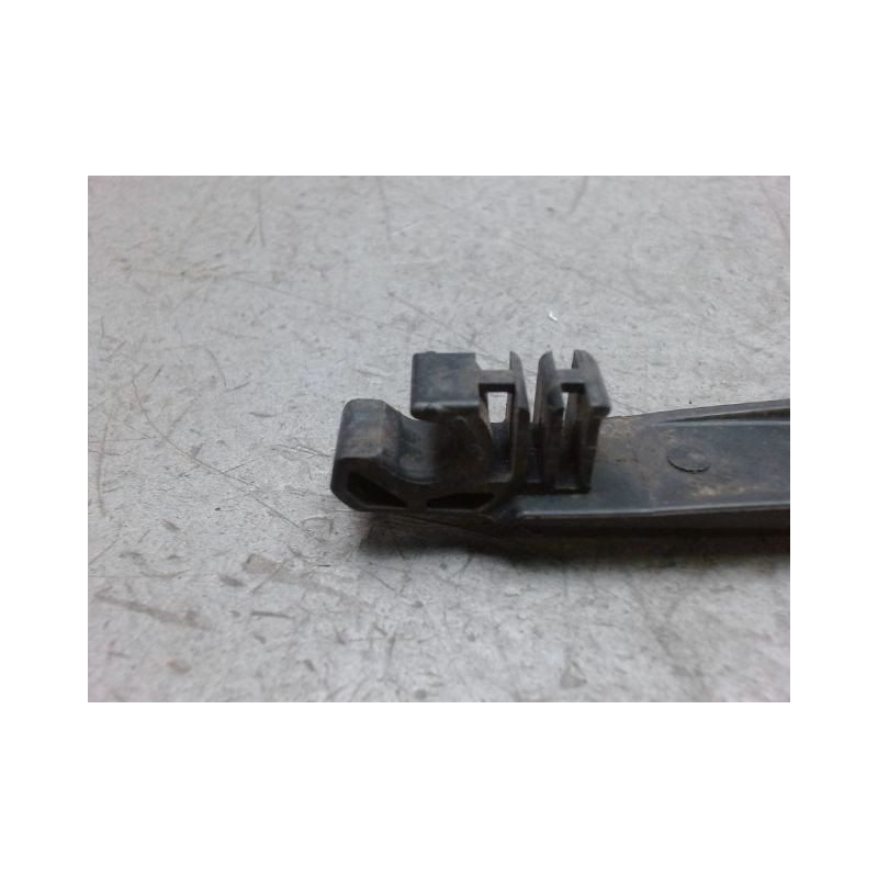 BRAS ESSUIE-GLACE ARRIERE TOYOTA AURIS 2007-